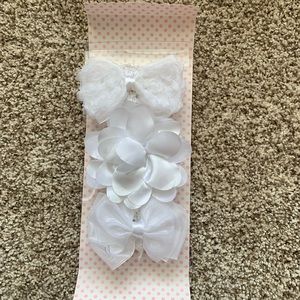 NWOT Baby Girls 0-6 mo white headbands 3 pk